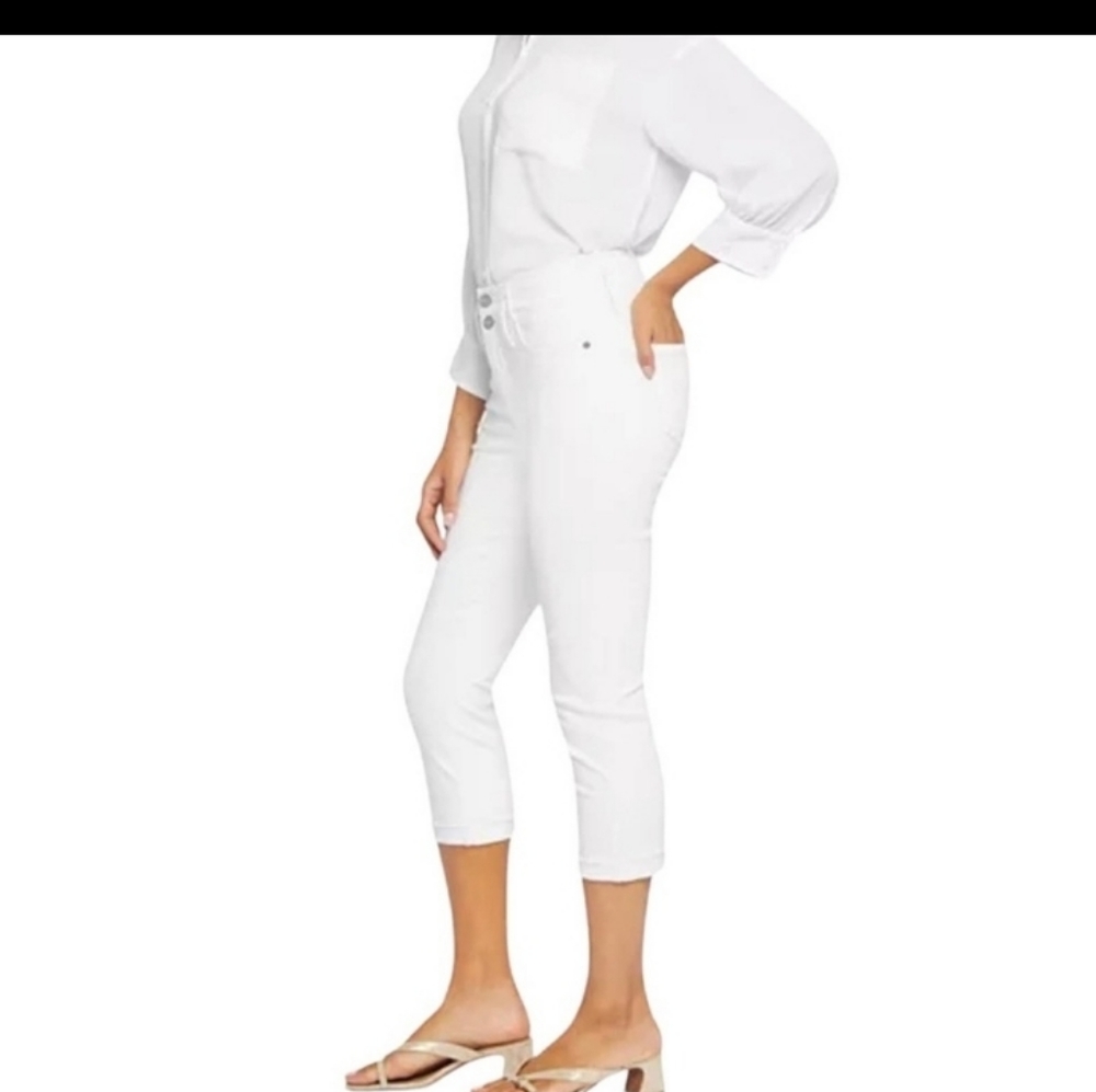 👖Not Your Daughter's Jeans WHITE Capris  Sz 10P EPLC   🆔   D  16